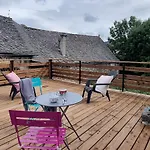 Mini Maison Terrasse Vue Montagne Proche Puy Mary בית נופש