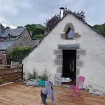 Mini Maison Terrasse Vue Montagne Proche Puy Mary בית נופש *