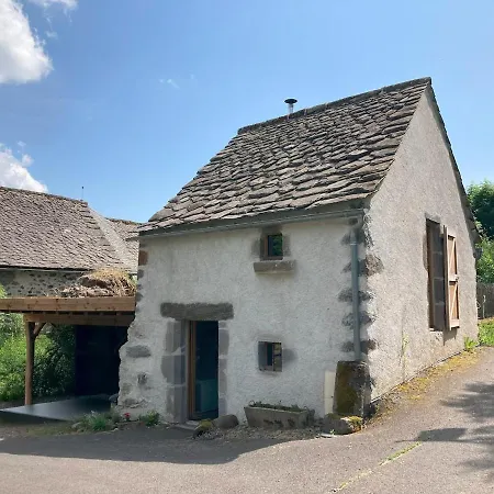 Mini Maison Terrasse Vue Montagne Proche Puy Mary