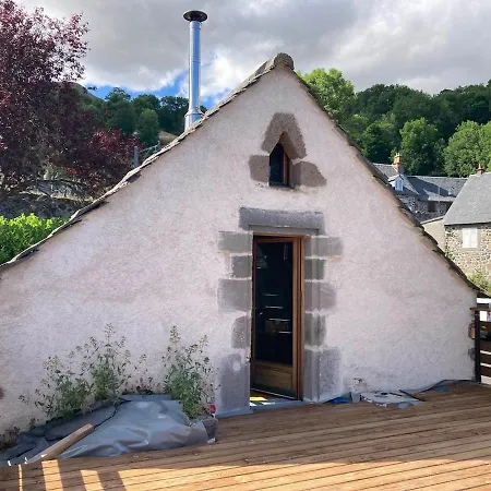 Mini Maison Terrasse Vue Montagne Proche Puy Mary *