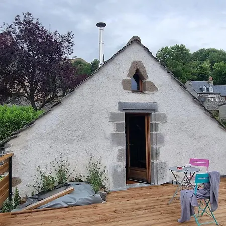 Vakantiehuis Mini Maison Terrasse Vue Montagne Proche Puy Mary Dienne (Cantal)