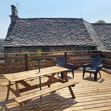 Mini Maison Terrasse Vue Montagne Proche Puy Mary *