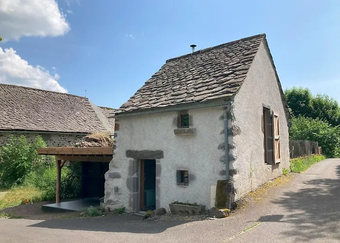 Mini Maison Terrasse Vue Montagne Proche Puy Mary