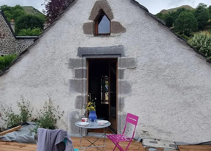 Mini Maison Terrasse Vue Montagne Proche Puy Mary * Dienne (Cantal)
